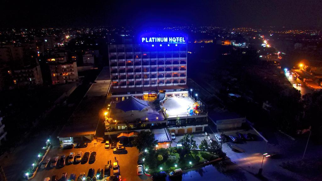 Platinum Hotel Tyre Exterior photo