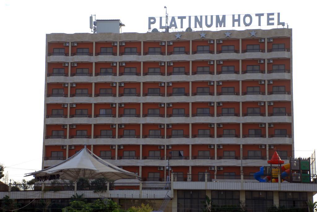 Platinum Hotel Tyre Exterior photo